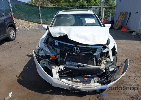 2010 Honda Accord 2.4 Ex-L from USA, damaged, VIN 1HGCP2F80AA125434